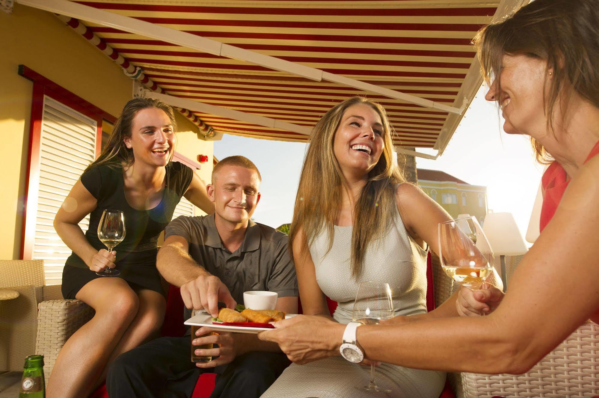 Bayside Boutique Hotel - Blue Bay Golf & Beach Resort Dorp Dorp Sint Michiel 외부 사진